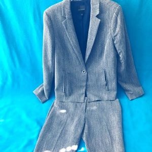 Womans The Limited Suit